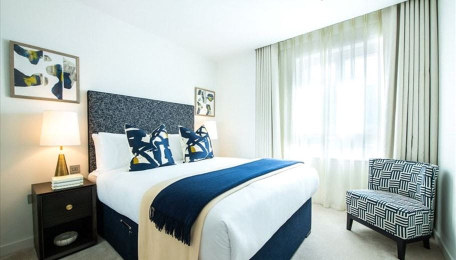 3 bedroom flat, Edgware Road, London W2 - Available