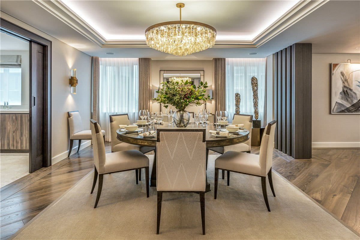 2 bedroom flat, Lancelot Place, Knightsbridge SW7 - Available