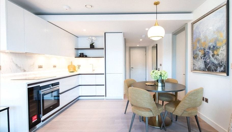 1 bedroom flat, Edgware Road, London W2 - Available