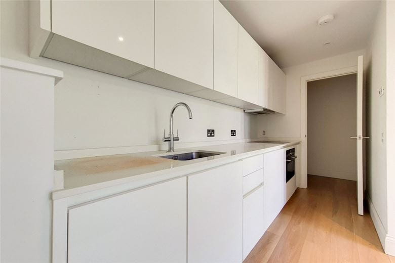 1 bedroom flat, Egerton Gardens Mews, Knightsbridge SW3 - Available