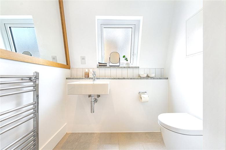 2 bedroom flat, Thurloe Place Mews, South Kensington SW7 - Available