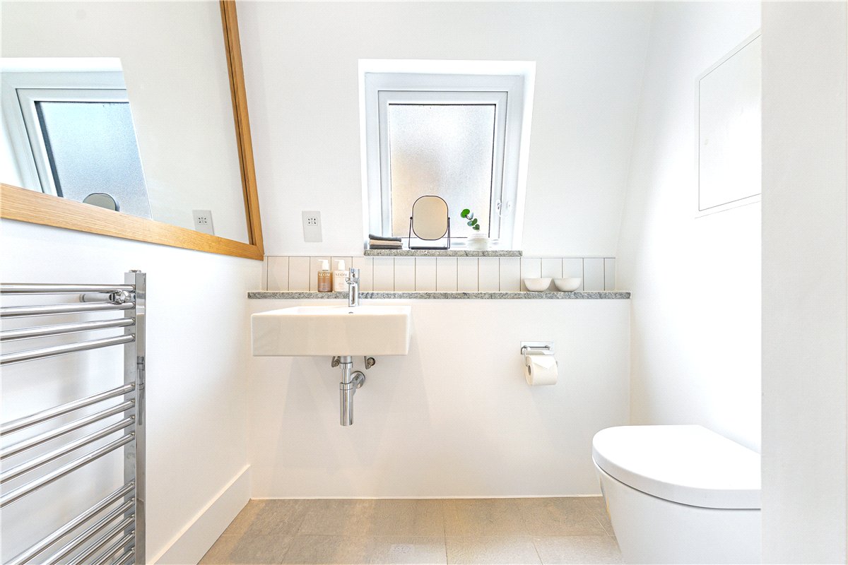 2 bedroom flat, Thurloe Place Mews, South Kensington SW7 - Available