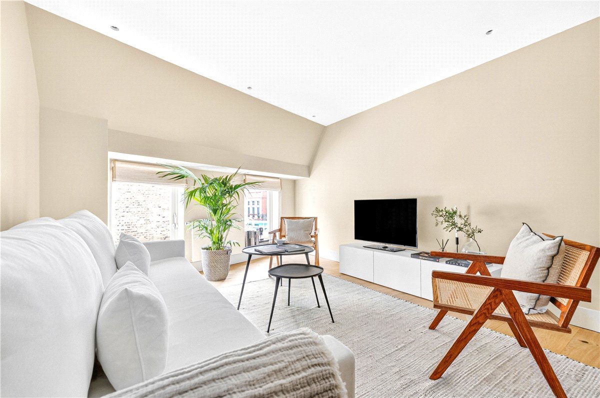 2 bedroom flat, Thurloe Place Mews, South Kensington SW7 - Available