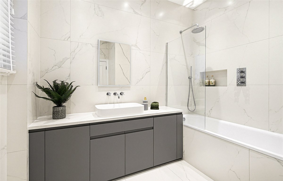 4 bedroom flat, Gloucester Road, South Kensington SW7 - Available