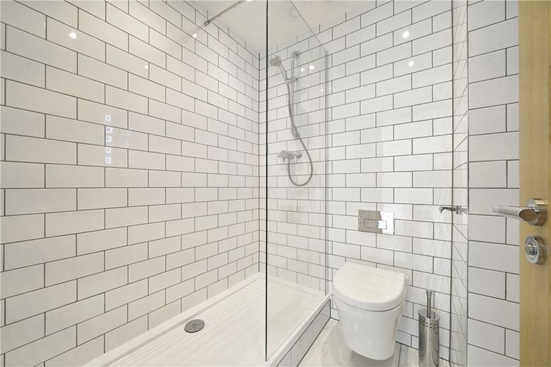 3 bedroom flat, William Mews, London SW1X - Available