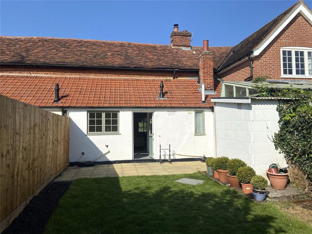 2 bedroom house, Westgate Street, Long Melford CO10 - Let Agreed