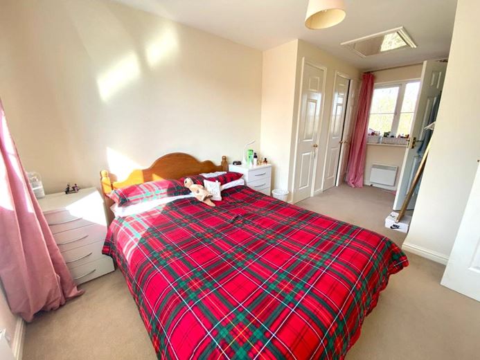 3 bedroom house, Smiths Close, Pewsey SN9 - Available