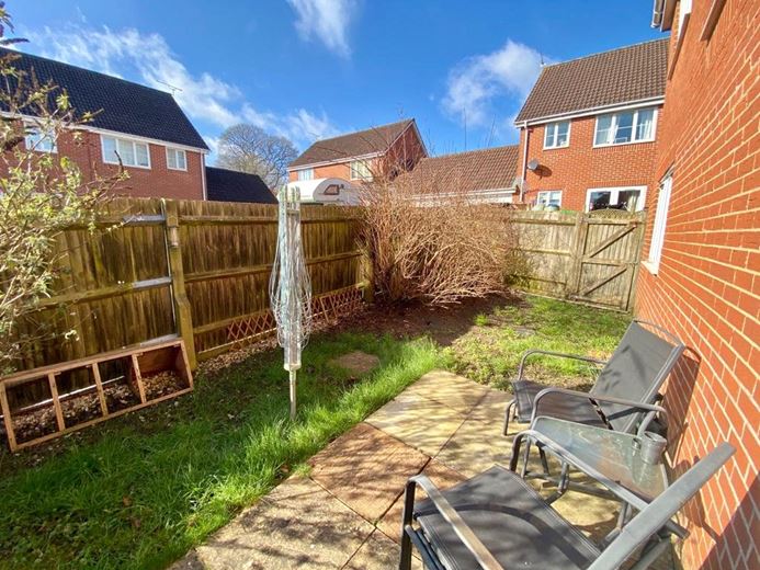 3 bedroom house, Smiths Close, Pewsey SN9 - Available