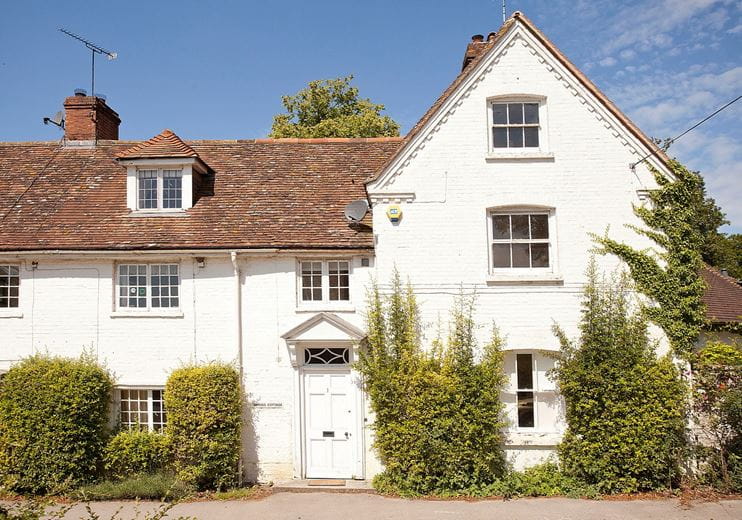 4 bedroom house, Druids Cottage, Druids Lodge SP3 - Available