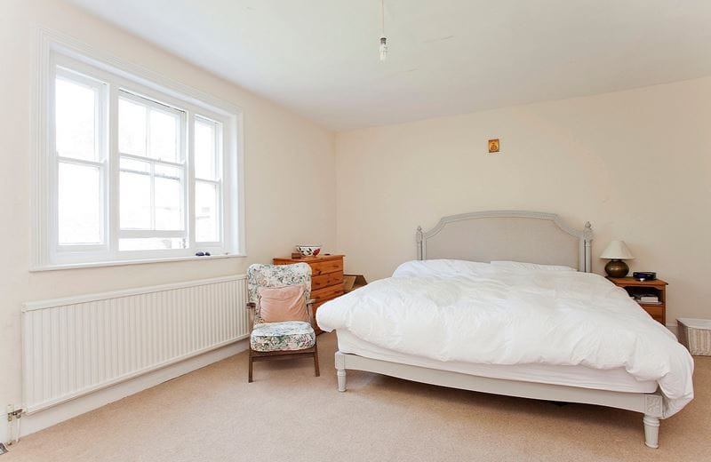 4 bedroom house, Druids Cottage, Druids Lodge SP3 - Available