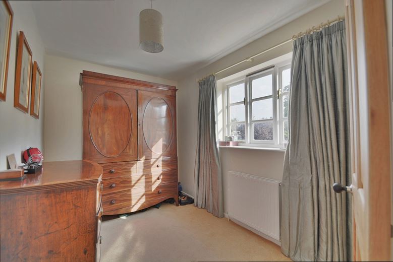 3 bedroom cottage, Harding Farm Cottages, Great Bedwyn SN8 - Let Agreed