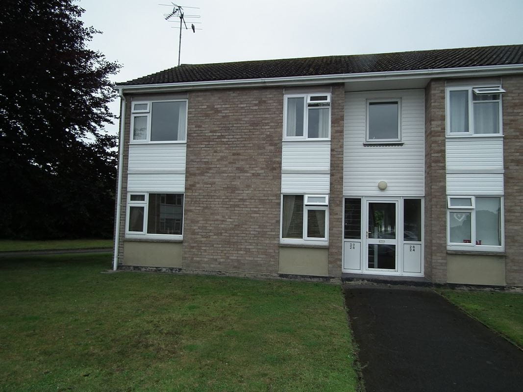 1 bedroom flat, Devizes, Wiltshire SN10 - Available