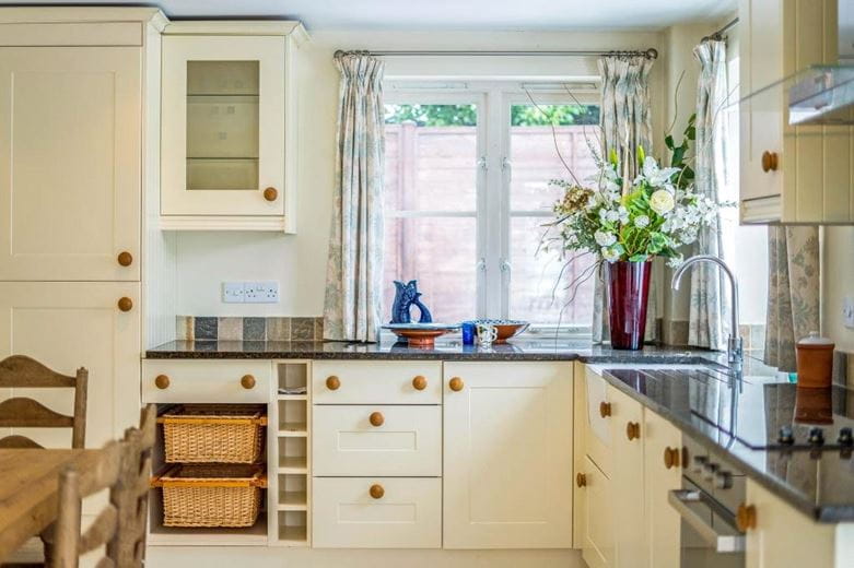 3 bedroom house, Pewsey Road, Upavon SN9 - Let Agreed