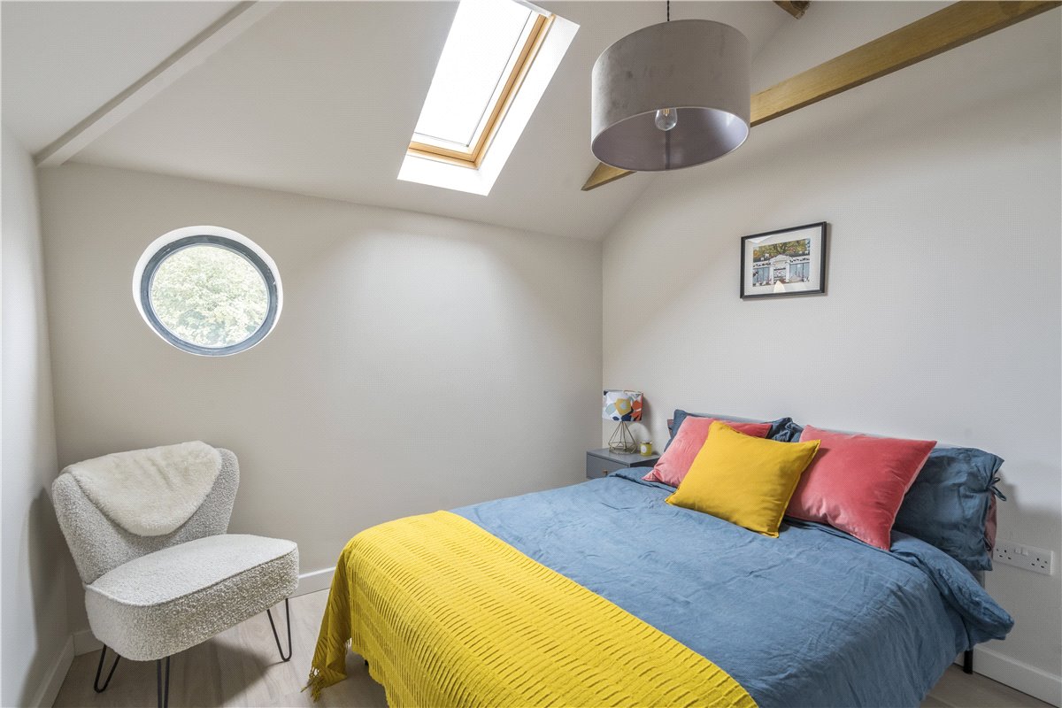 4 bedroom house, West Kennett, Marlborough SN8