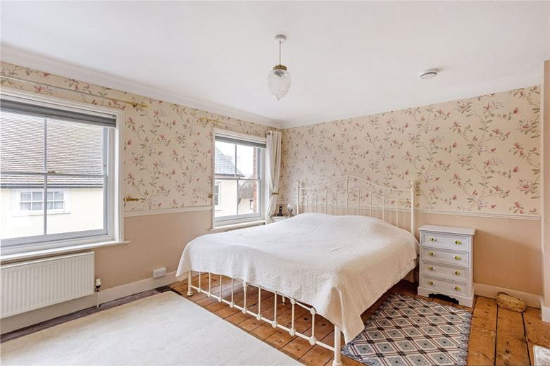 4 bedroom house, Oxford Street, Ramsbury SN8 - Available