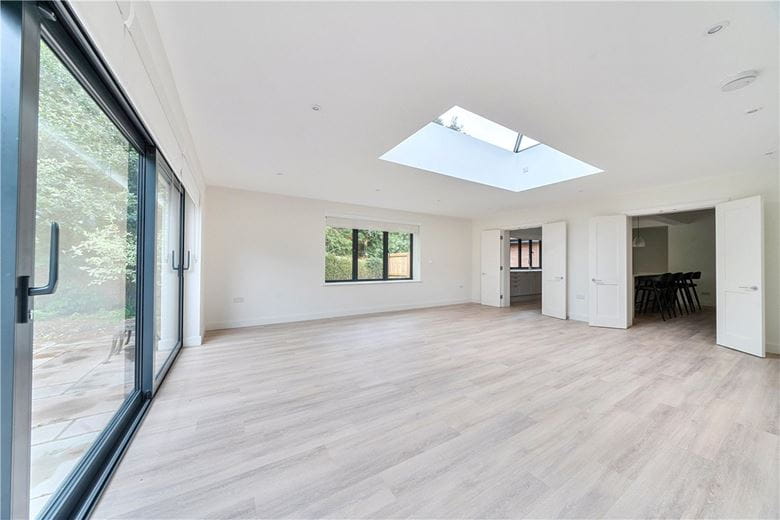 3 bedroom bungalow, Cardigan Road, Marlborough SN8 - Available