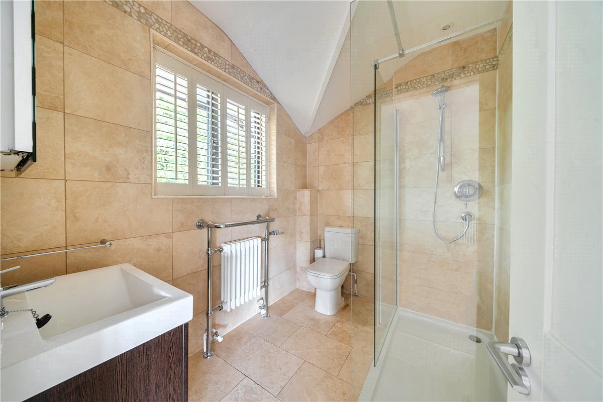 3 bedroom bungalow, Cardigan Road, Marlborough SN8 - Available