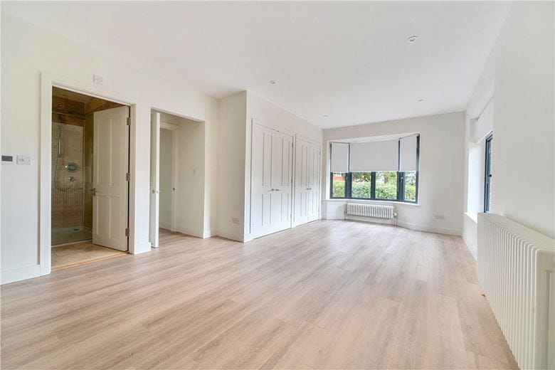 3 bedroom bungalow, Cardigan Road, Marlborough SN8 - Available