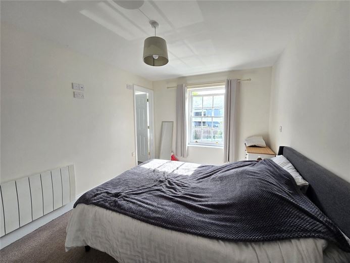 3 bedroom house, Post Office Lane, Pewsey SN9 - Available