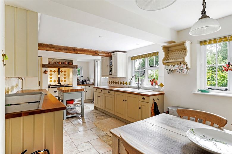 4 bedroom house, East Grafton, Marlborough SN8 - Sold