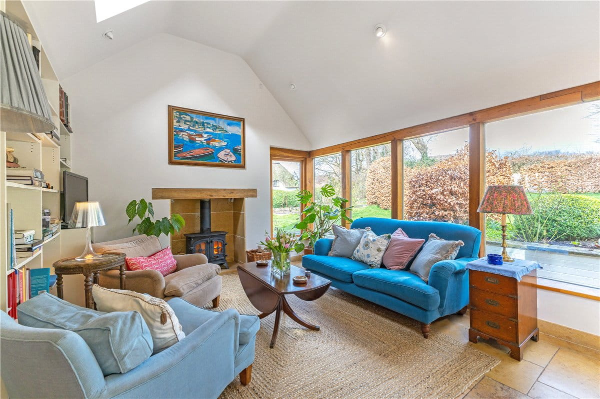 4 bedroom house, Easton Royal, Pewsey SN9 - Available