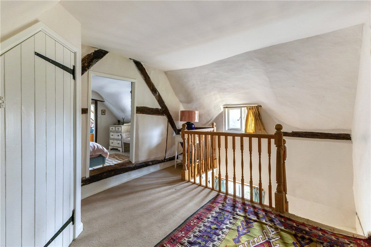 4 bedroom house, Easton Royal, Pewsey SN9 - Available