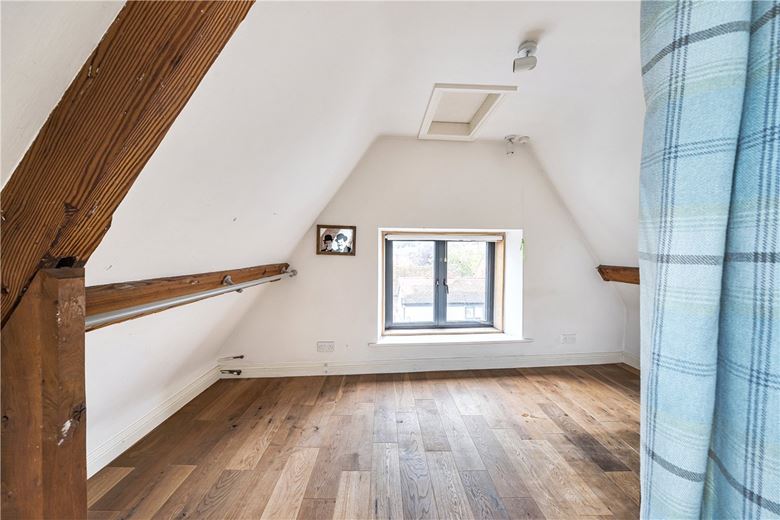 3 bedroom house, Herd Street, Marlborough SN8 - Available