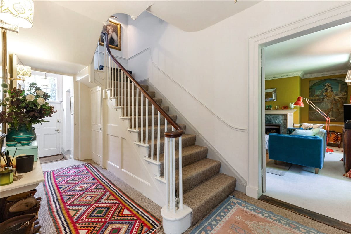 5 bedroom house, West Kennett, Marlborough SN8 - Available