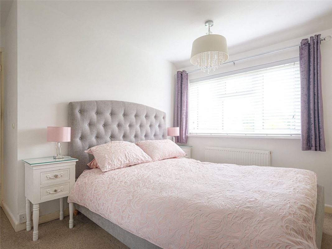 3 bedroom house, Bondfields, Woodborough SN9 - Available