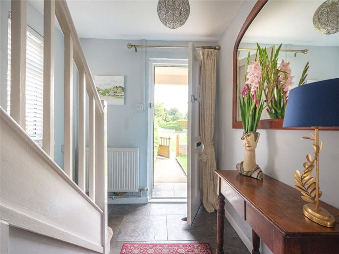 3 bedroom house, Bondfields, Woodborough SN9 - Available