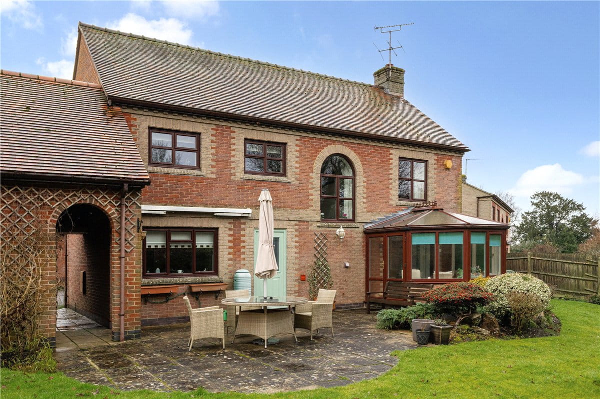 4 bedroom house, King Alfred Close, Pewsey SN9 - Available