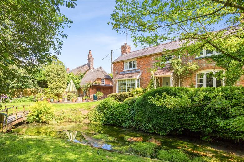 3 bedroom house, Wilton, Marlborough SN8 - Available