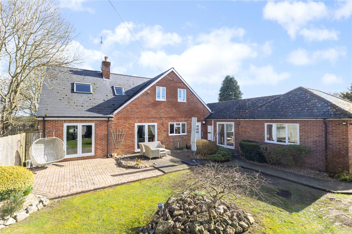 4 bedroom house, Upavon Road, North Newnton SN9 - Available