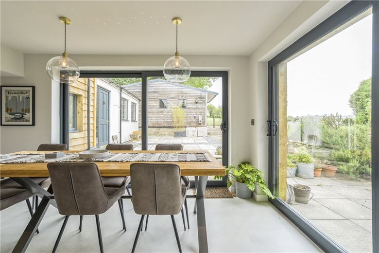 4 bedroom house, West Kennett, Marlborough SN8 - Available