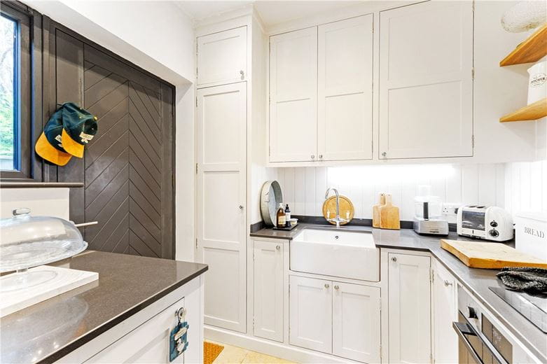 3 bedroom house, Lockeridge, Marlborough SN8 - Available