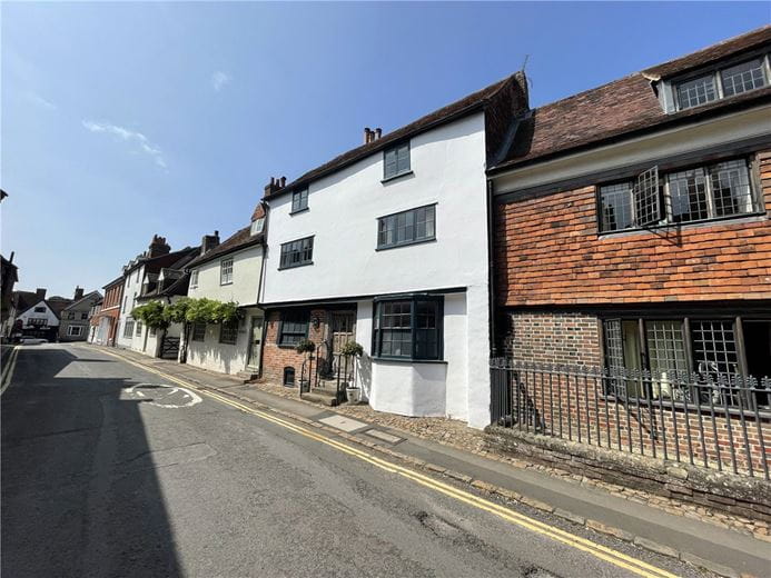 4 bedroom house, Silverless Street, Marlborough SN8 - Available