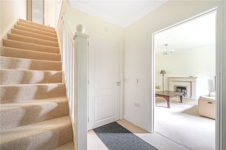 3 bedroom house, Priory Court, Marlborough SN8 - Available