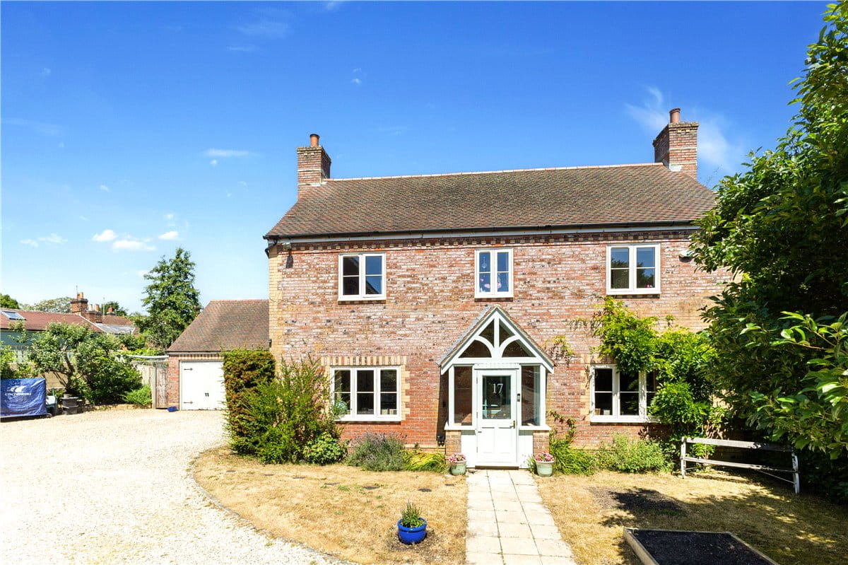 4 bedroom house, Granary Road, Great Bedwyn SN8 - Sold