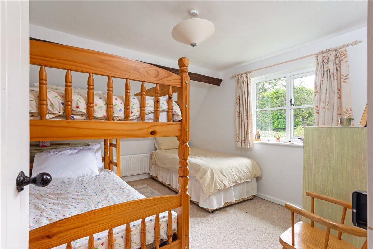 4 bedroom cottage, Sunton, Collingbourne Ducis SN8 - Available