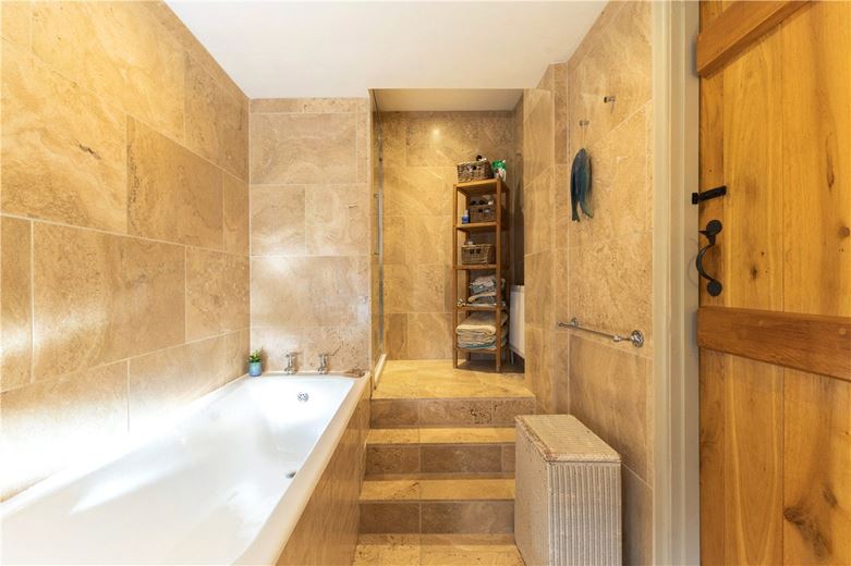 4 bedroom house, Fosbury, Wiltshire SN8 - Available