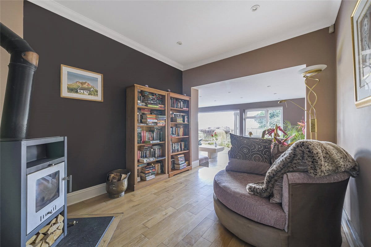 3 bedroom house, Newtown, Shalbourne SN8 - Sold STC