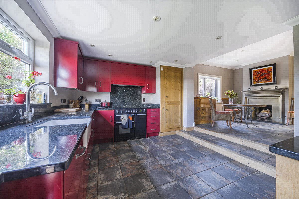 3 bedroom house, Newtown, Shalbourne SN8 - Sold STC