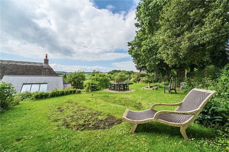 3 bedroom house, Wootton Rivers, Marlborough SN8 - Available