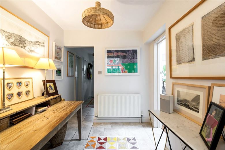 3 bedroom house, St. Johns Close, Marlborough SN8 - Sold STC