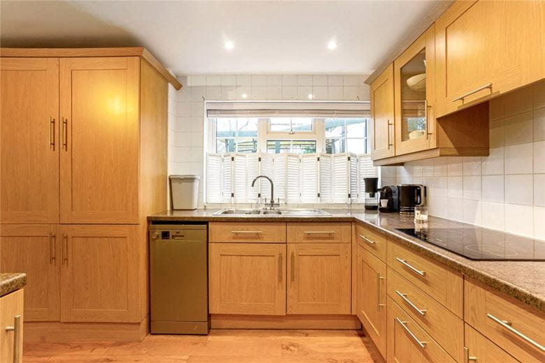 3 bedroom cottage, Wilton, Marlborough SN8 - Available