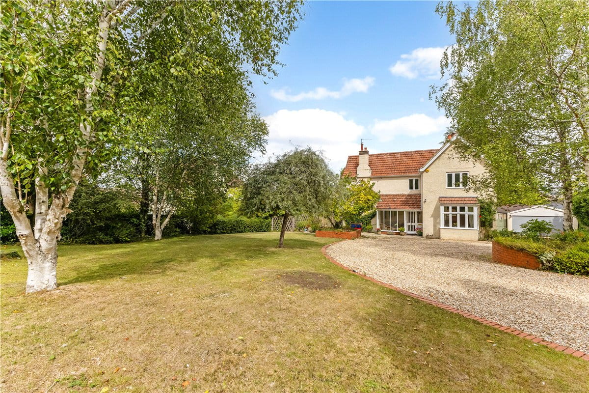 4 bedroom house, Chopping Knife Lane, Marlborough SN8 - Available