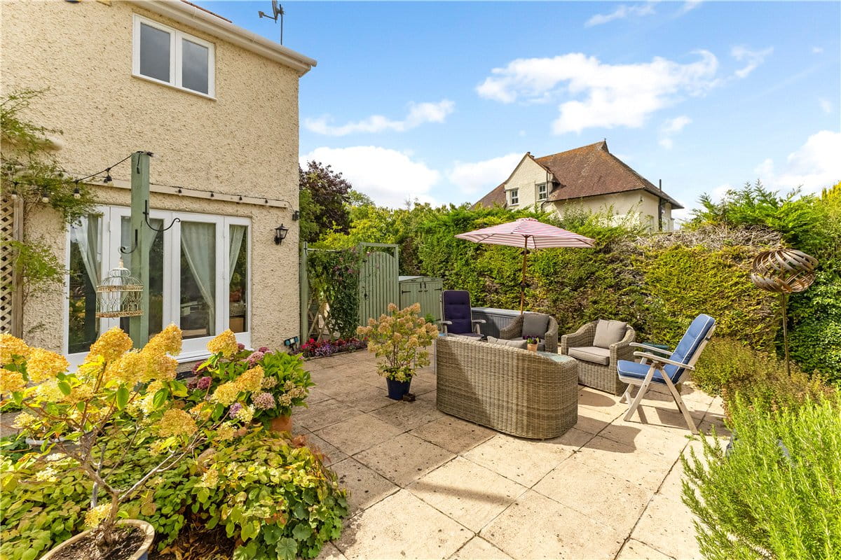 4 bedroom house, Chopping Knife Lane, Marlborough SN8 - Available