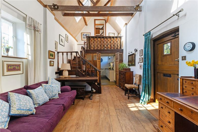 3 bedroom house, Neates Yard, Marlborough SN8 - Sold STC