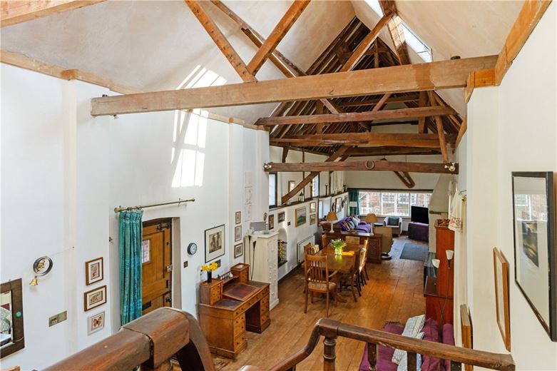 3 bedroom house, Neates Yard, Marlborough SN8 - Sold STC