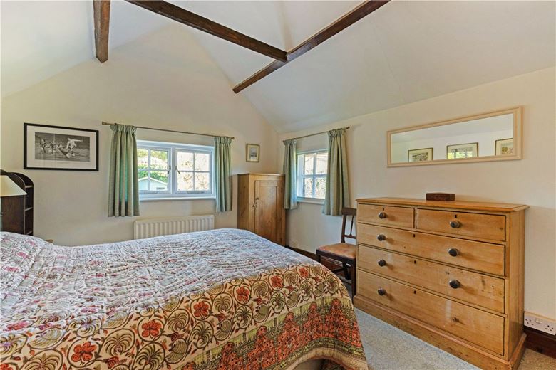 3 bedroom house, Neates Yard, Marlborough SN8 - Sold STC